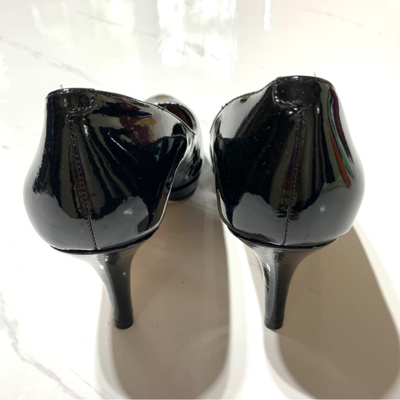 NWOT VINCE CAMUTO Desti Platform Black Patent Pump Sz 5.5 - Picture 6 of 12